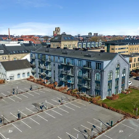 Appartement Fantastisk Bolig Midt I C